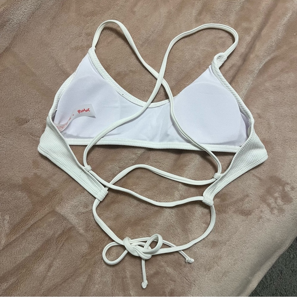 Romwe Bikini top - Picture 2 of 3